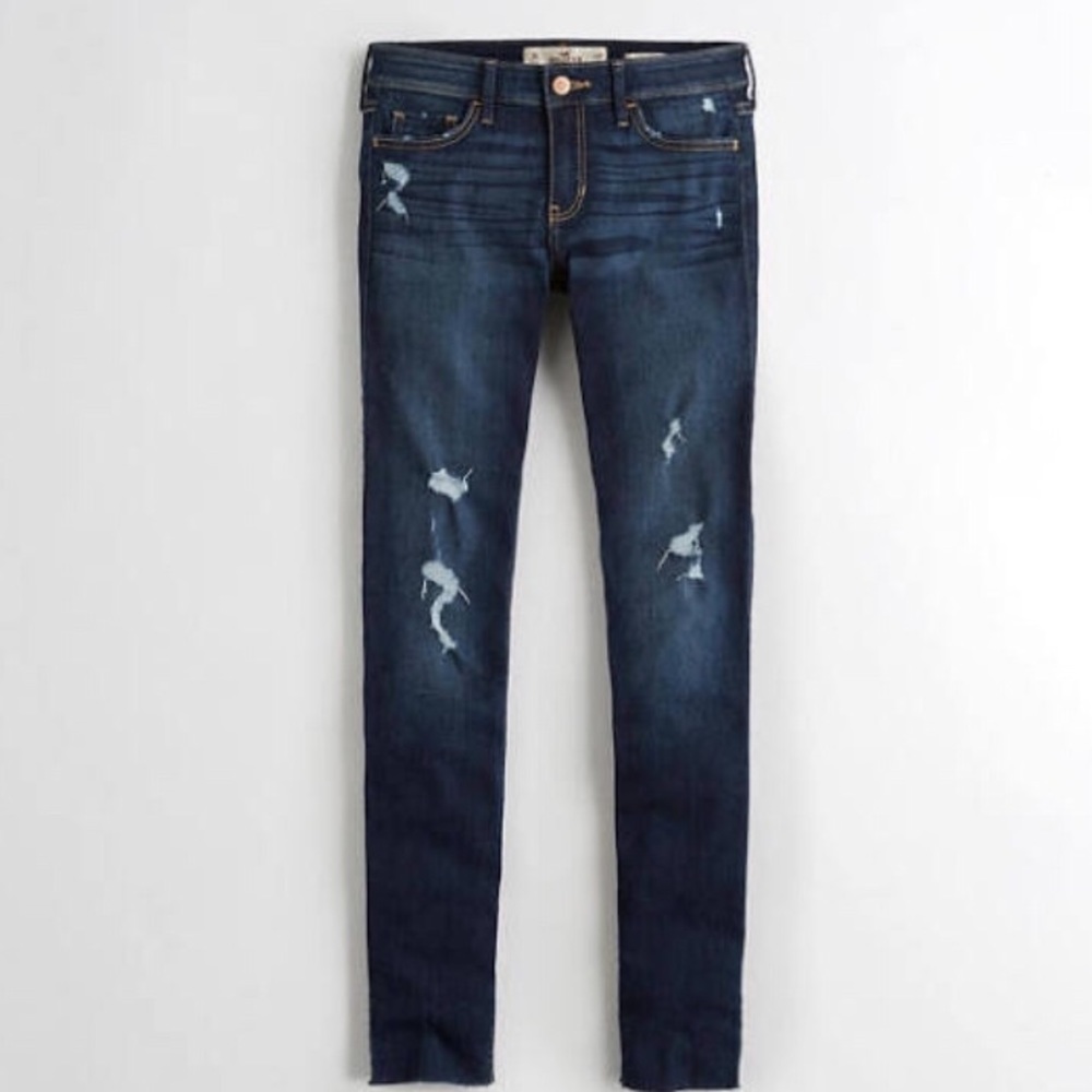 Ripped skinny blue jeans